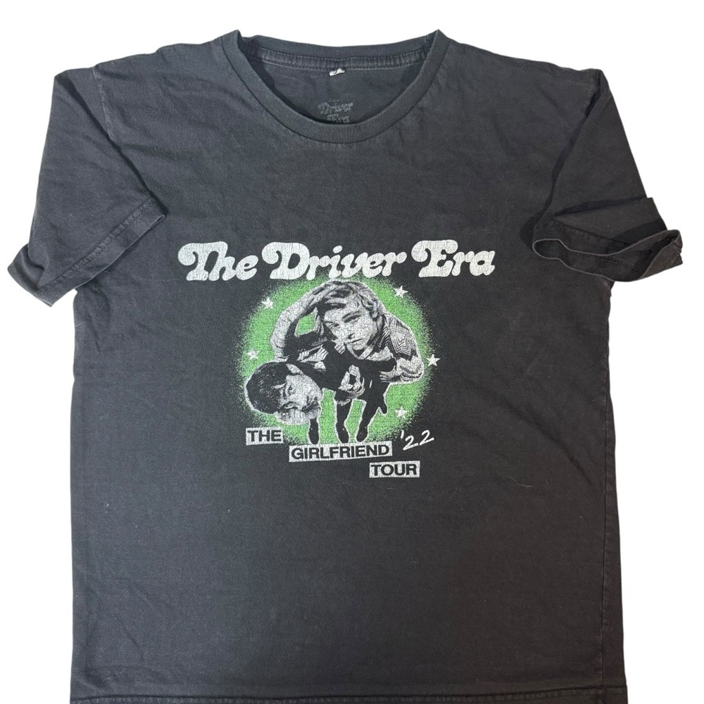 Black Graphic Tee - Short Sleeve